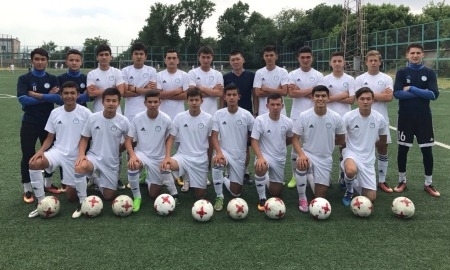 С думами о будущем