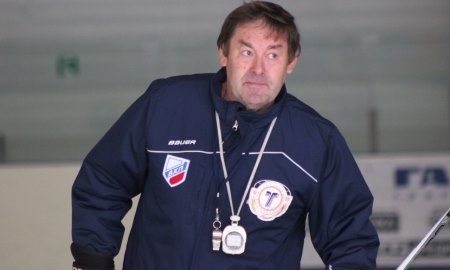 Виктор Богатырев: «Всегда проповедую комбинационный, советский хоккей, которым славилась „Устинка“»