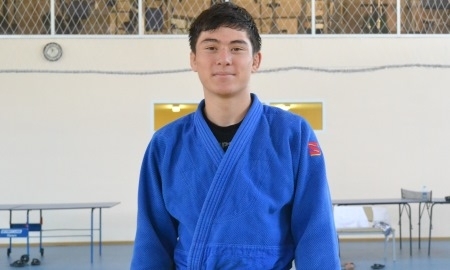 Салимбаев стал серебряным призером чемпионата мира по дзюдо среди кадетов