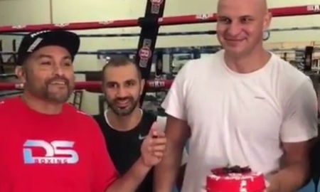 Команда Дычко песней поздравила его с днем рождения