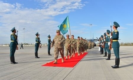 Участников АрМИ-2017 в Казахстане встретили красной дорожкой