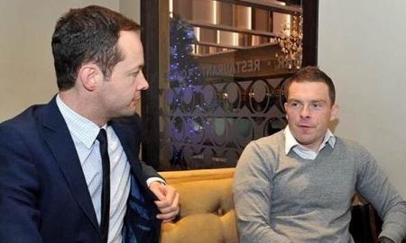 Гарет Лоу (слева)