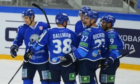 «Барыс» уступил «Автомобилисту» во второй игре Мемориала Виктора Блинова