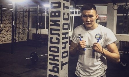 Тулеуов выйдет на ринг в андеркарте титульного боя Шариповой