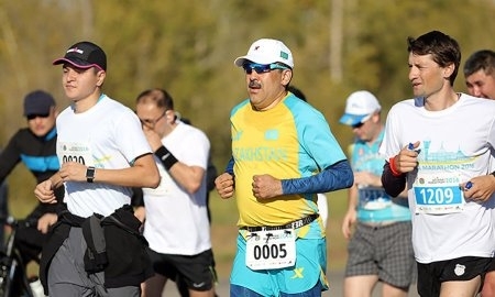 Глава КНБ, руководитель Администрации Президента и несколько министров примут участие в международном марафоне в Астане