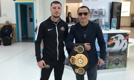 Жакиянов прибыл на пресс-конференцию боя с Барнеттом