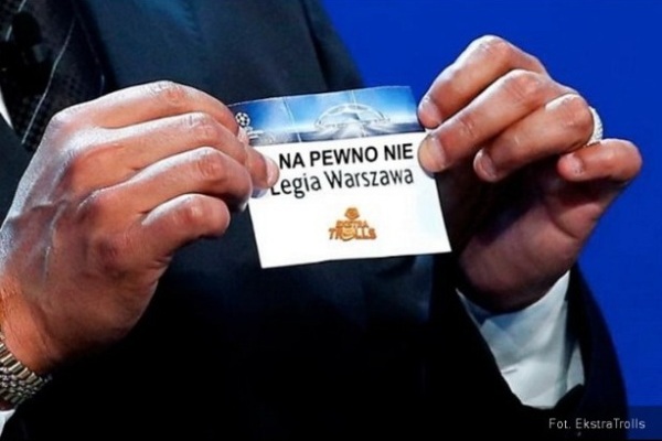 «Алло? УЕФА? Хотим сообщить, что Казахстан не находится в Европе». Вылет «Легии» из Лиги Чемпионов в мемах польских болельщиков
