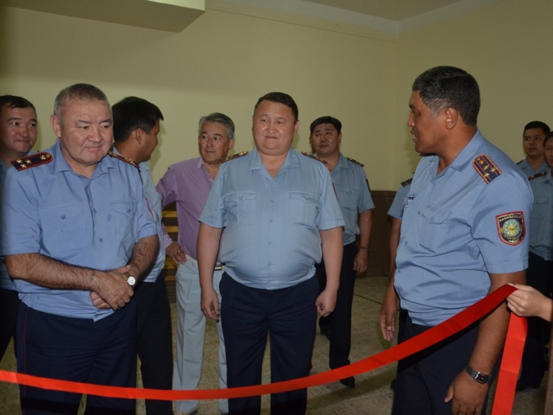 Полицейские Караганды на свои средства открыли тренажерный зал