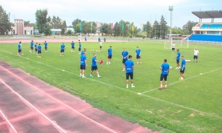 Фоторепортаж с предыгровой тренировки «Жетысу»