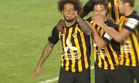 Видео гола Исаэля матча Премьер-Лиги «Кайрат» — «Шахтер»