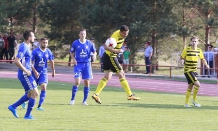 Фоторепортаж с матча Премьер-Лиги «Тобол» — «Акжайык» 2:0