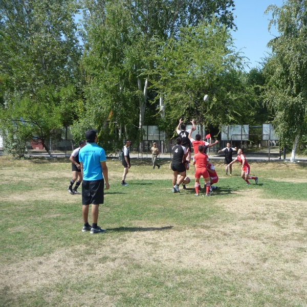 В Алматинской области в соревнованиях по регби приняли участие 100 гвардейцев