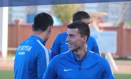 «Иртыш» возобновил тренировки