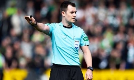 Шотландские арбитры обслужат матч молодежных сборных Франции и Казахстана