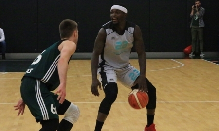 «Астана» обыграла «Жальгирис» в первом товарищеском матче сезона