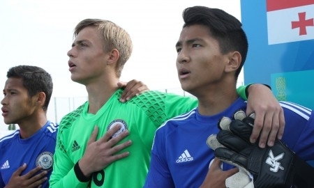 Юношеская сборная Казахстана разгромлена Узбекистаном и осталась без медалей Кубка Президента РК