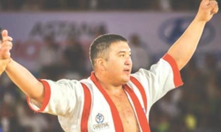 Казахстанец Нугымаров вышел в финал чемпионата мира по казакша курес