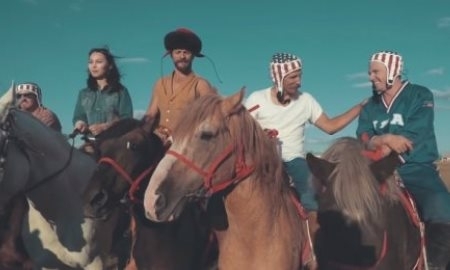 Ролик про игру кокпар сняли американские ковбои