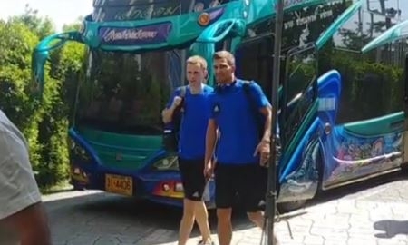 Сборная Казахстана прибыла на «Бангкок Арену»