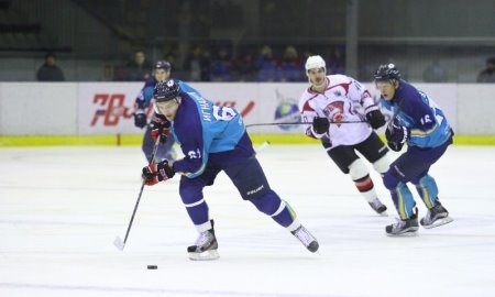 «Торпедо» проиграло «Рубину» в матче ВХЛ