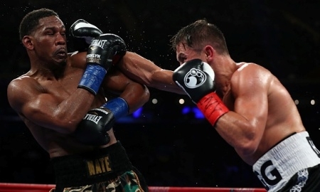 Американский журналист уверен, что Головкин не добивал Джейкобса, чтобы заманить «Канело»