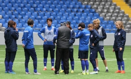 Женская сборная Казахстана продолжает подготовку к матчу с Уэльсом