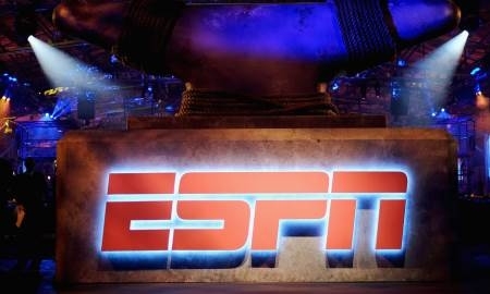 Эксперты ESPN выбрали фаворита боя Головкин — Альварес