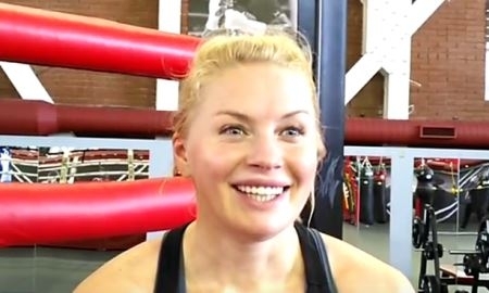 Потенциальная и экс-соперница Шариповой высказались о бое Головкин — Альварес