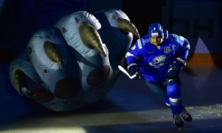 Найджел Доус: «Я — „хоккейголик“, и с Мозякиным не соревнуюсь»