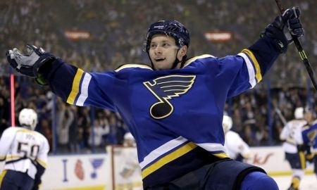 Нападающий НХЛ будет болеть за Головкина в бою с «Канело»