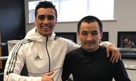 С кем спаррингует Жакиянов перед боем с Барнеттом