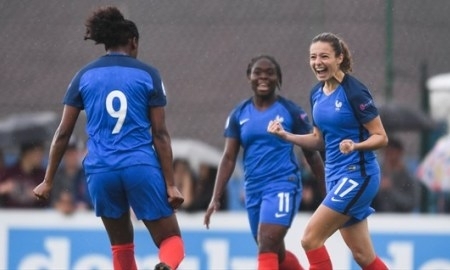 Женская сборная Казахстана проиграла Франции со счетом 0:12