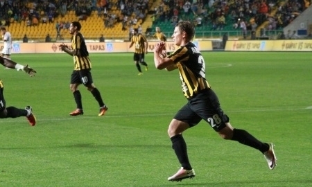 Дик Адвокат считает, что в «Кайрате» играет самый известный российский футболист за рубежом