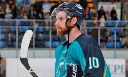 «Торпедо» расторгло контракт с канадским защитником Сауторном