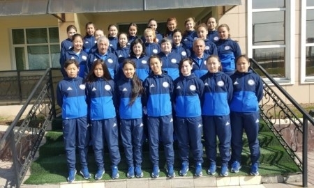 Женская юношеская сборная Казахстана крупно проиграла Дании