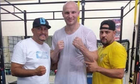 Как проходила подготовка Ивана Дычко к дебюту на профи-ринге