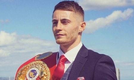 Соперник Жакиянова показал промо-видео к бою