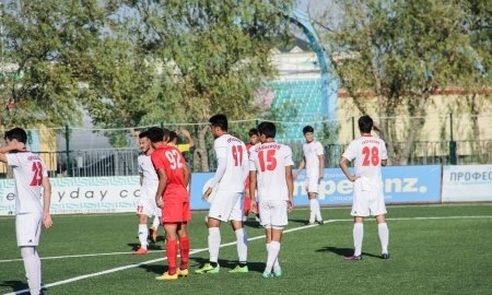 Фоторепортаж с матча Второй лиги «Кайсар М» — «Актобе М» 1:2
