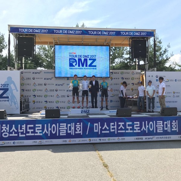 Казахстанские юниоры успешно выступают на Кубке мира в Южной Корее