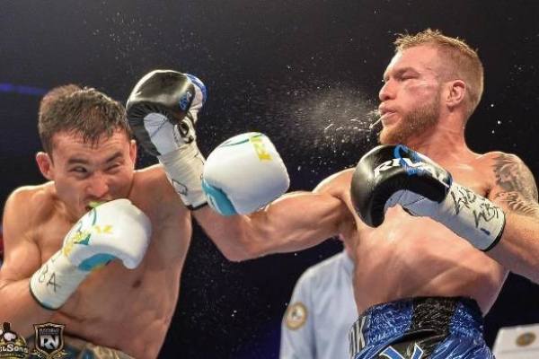 Как Канат Ислам избивал Брэндона Кука