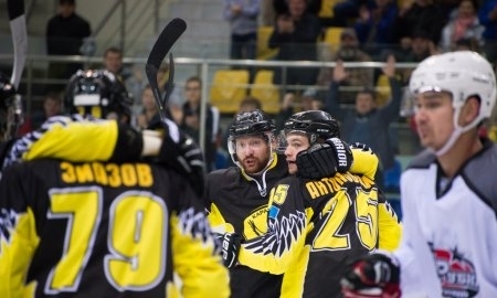 Фоторепортаж с матча ВХЛ «Сарыарка» — «Рубин» 2:3 ОТ