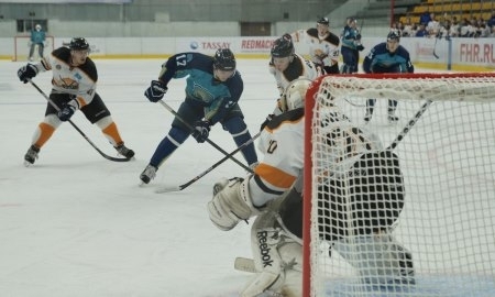 Фоторепортаж с матча чемпионата РК «Алтай-Торпедо» — «Астана» 5:3