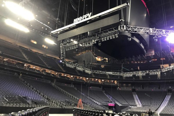 T-Mobile Арена готовится принять бой Головкин — Альварес