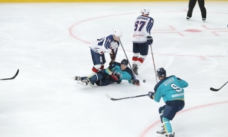 Фоторепортаж с матча ВХЛ «Торпедо» — «Сокол» 4:1