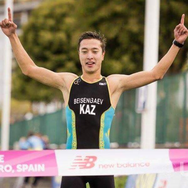 Казахстанец стал чемпионом мира по биатлу и триатлу