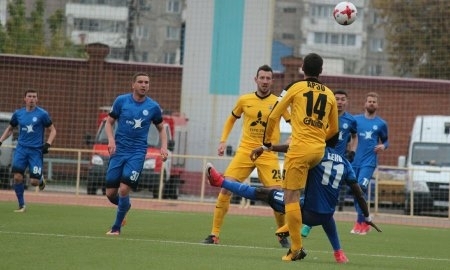 Фоторепортаж с матча Премьер-Лиги «Иртыш» — «Кайрат» 1:1