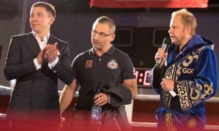 Головкин посетил благотворительный вечер побеждавшего его боксера