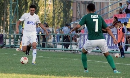 Смаков стал третьим игроком, сыгравшим 450 матчей в Премьер-Лиге