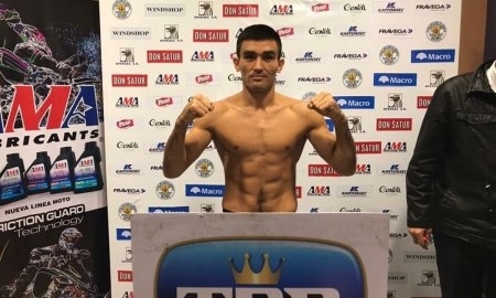 Моминов прошёл взвешивание перед боем в Аргентине