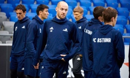 Маевский сыграл полный матч против Голландии